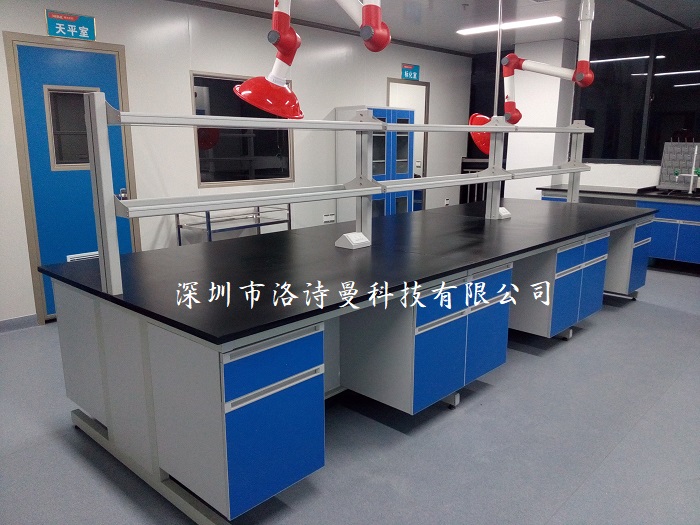实验室台柜的基本类型：工作台、储存柜、岛台及其用途与特点