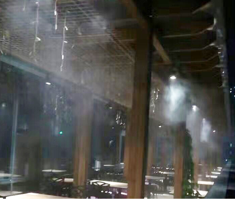 户外露天酒吧餐厅喷雾降温案例