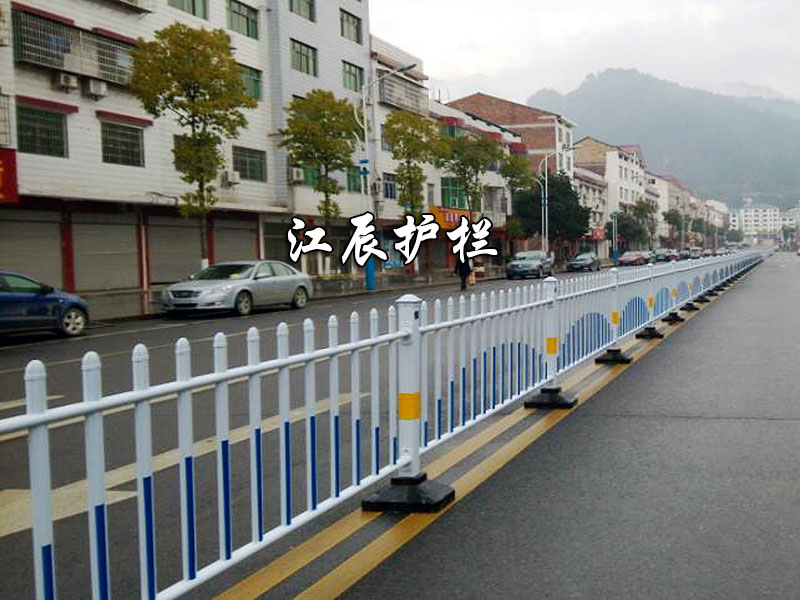 道路护栏