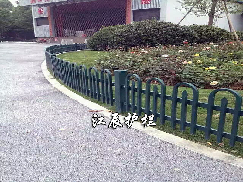 交通护栏