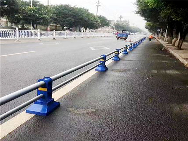 道路护栏