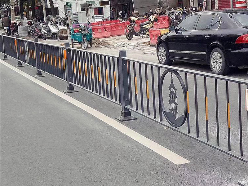 道路护栏