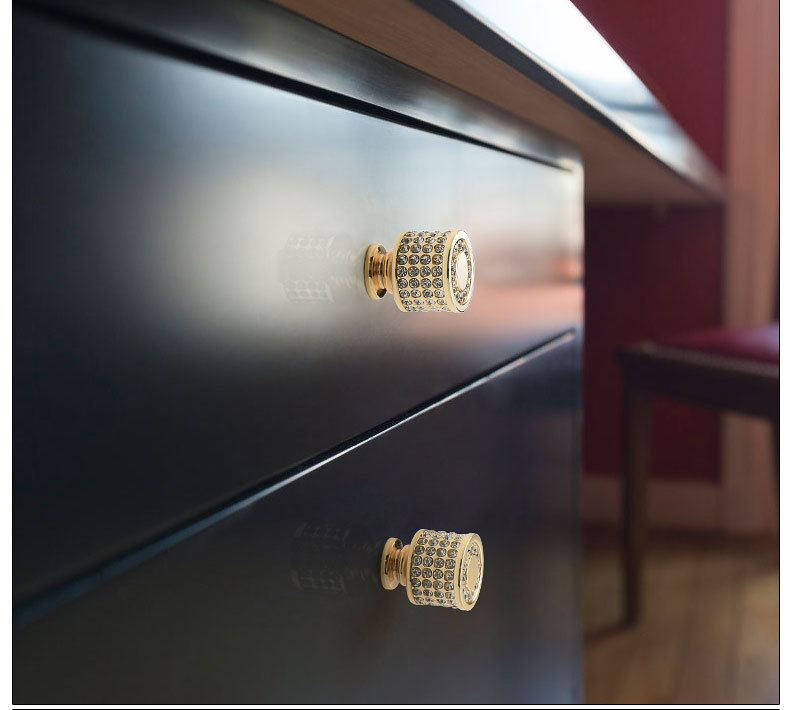 Gold crystal cabinet handle