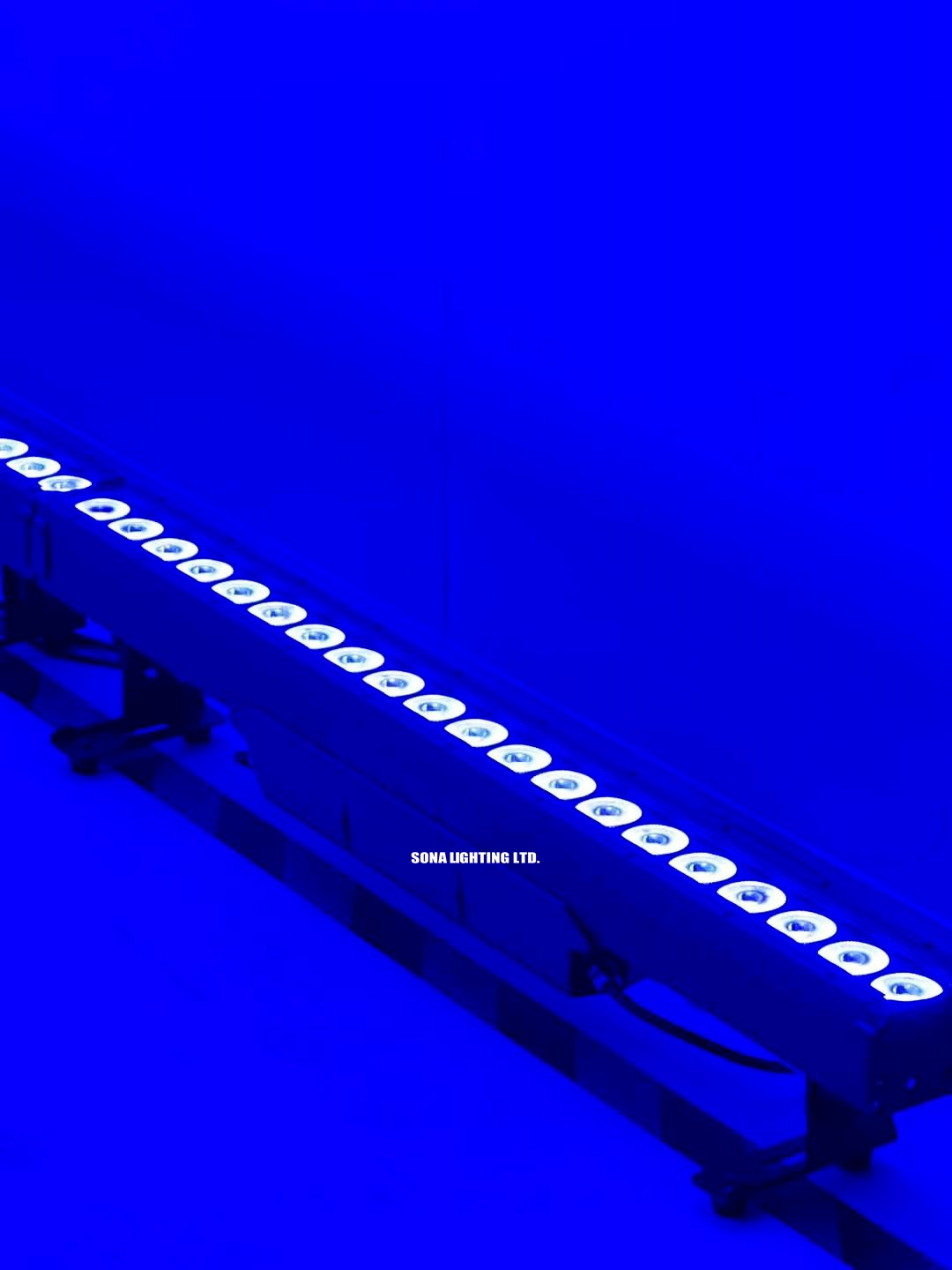 IP65 High version DMX LED 20*15W Pixels Color Wash Bar