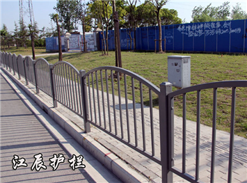 台州市圆弧道路护栏