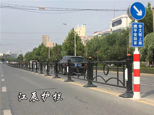 东城区花式交通护栏