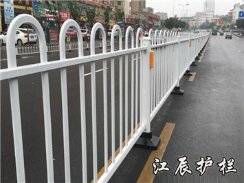 四川省京式护栏设置依据