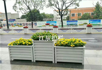 济南市花箱道路护栏