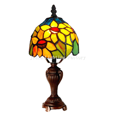 TL060004-sunflower blossom tiffany accent lamp