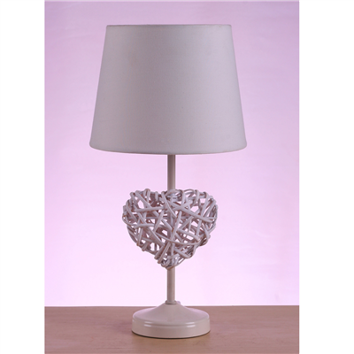 TLF00002 white modern table lamp metal base with fabric lampshade heart shape ratten home decor nove