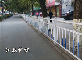 江苏省常规护栏多少钱