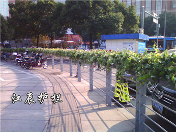 岳阳市道路绿化花箱护栏