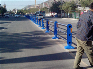 呼和浩特市政护栏