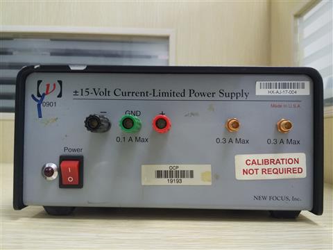 Newport/ New Focus Model 0901 Lab Power Supply, ±15 VDC