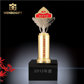 WB-JS19160先進十大人物獎杯，公司年度獎杯，自定義主題定制獎杯，深圳市文博工藝制品有限公司定制