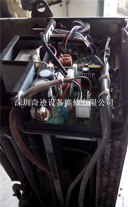 日本大金AKZ438-T1-D253A油冷机维修_4