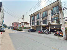 R0673  3层全新商业楼出租，距离Lotus Kamthieng 1公里