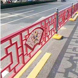 江辰道路护栏样式众多