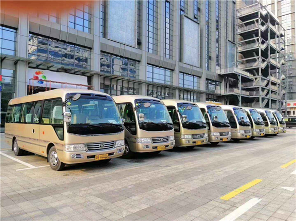深圳租车新款别克商务GL8包车 10-20座中巴考斯特租赁 30-53座旅游大巴车包车服务