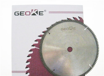 Woodworking circular saw blades