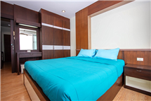 S2327  出售一卧室公寓，山景，距离 Suan Dok 医院 800 米