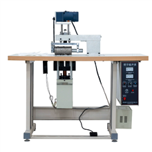 超音波壓花機(jī) 海綿復(fù)合布料壓花機(jī)器設(shè)備