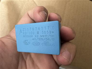 Film capacitors B32778G0406K000 40UF 10% 1100V P=52.5mm