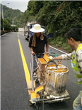 长沙县江背重点道路提质改造项目标线施工