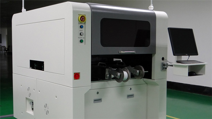 Fully automatic visual contour mounting machine